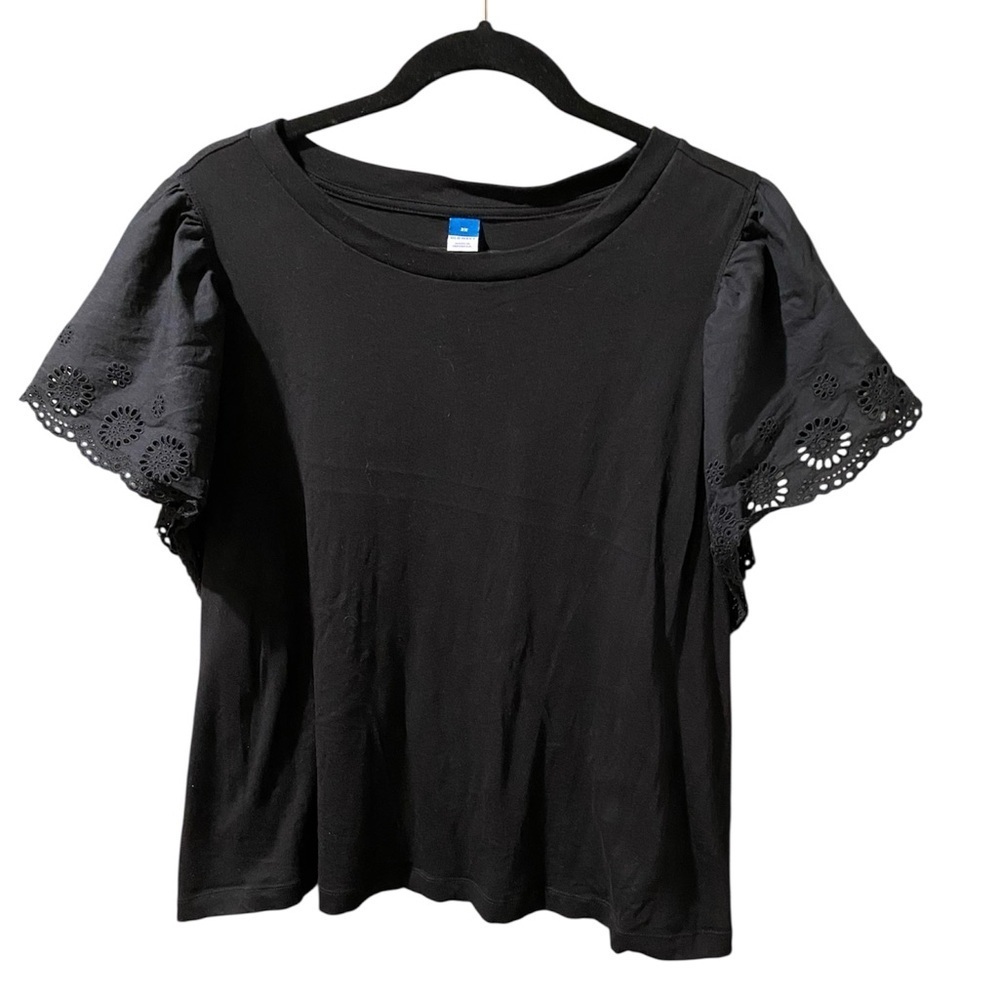 Old Navy Black Flowy Eyelet Sleeve Top Size 2X